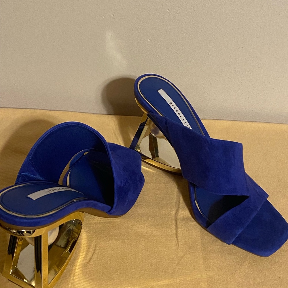 Gianni Bini Royal Blue and Gold Heels